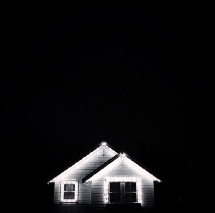 Ten (Psalm 27, Malachi 2.10-31, Luke 1.5-17) God's House is our House   The Temple tabernacled  Whom we prepare for.